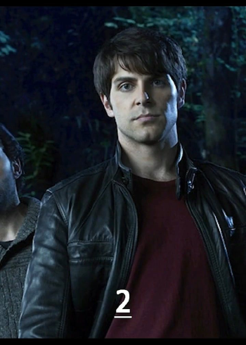 真人版格林童话蓝胡子山羊怪