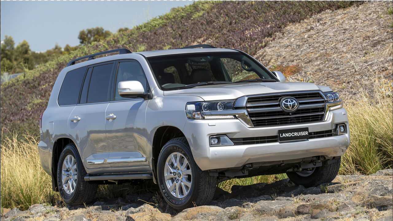 丰田"陆巡"霸气归来!换3.5t混动引擎,网友:这才是想要的越野