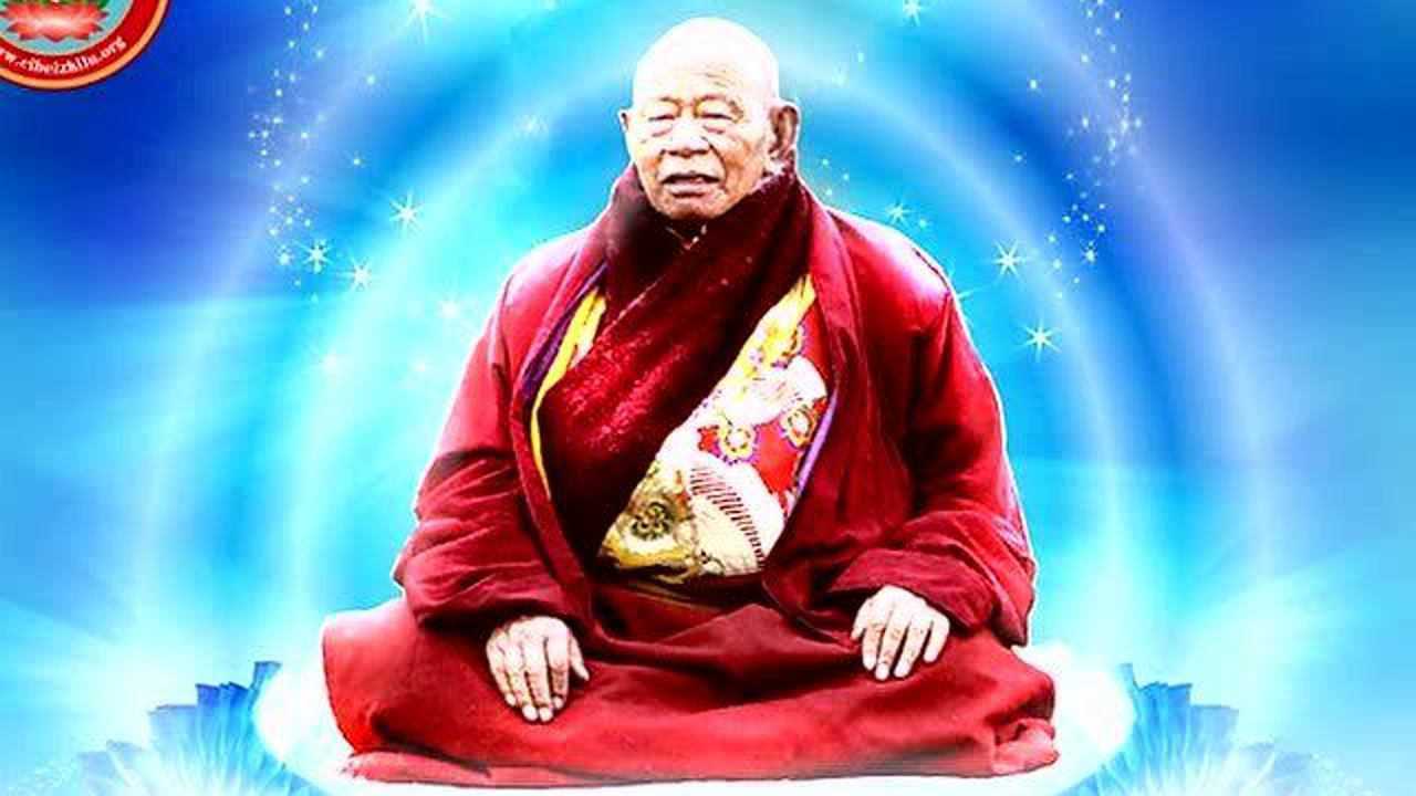 阿秋喇嘛念诵破瓦法