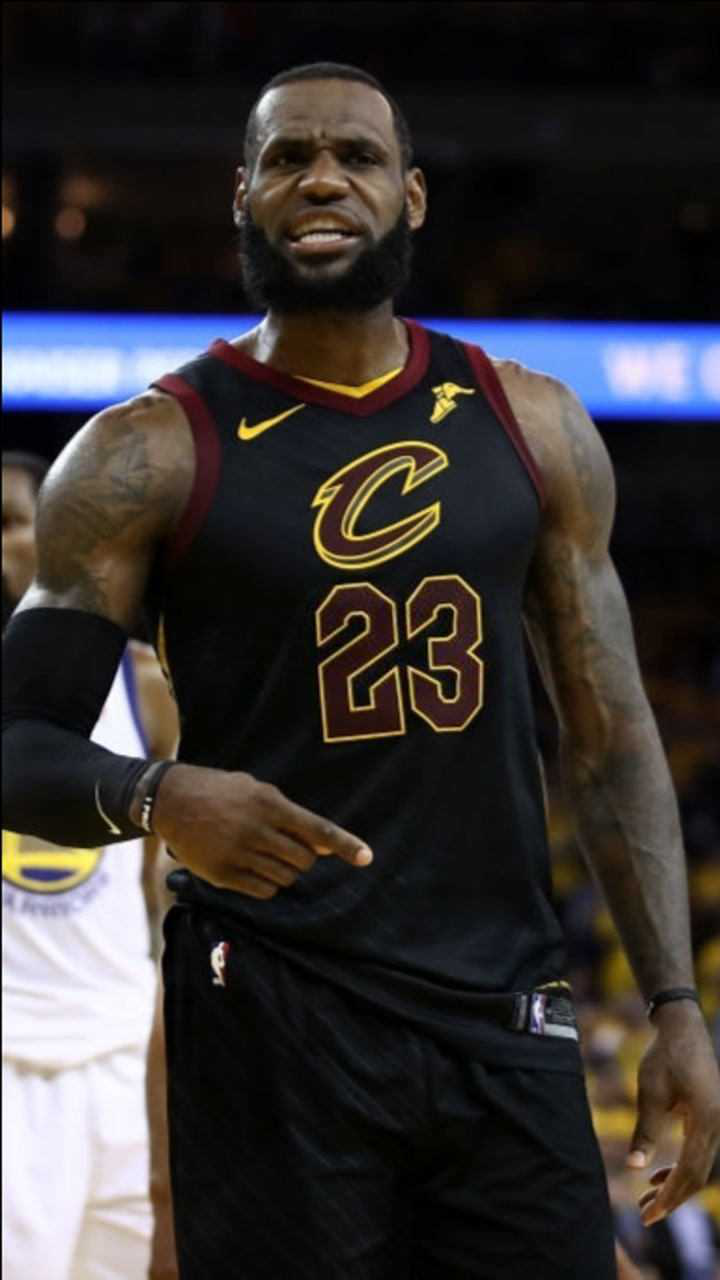 瑞思拜18詹红着一只眼硬拼即使输也值得尊敬