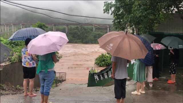 强降雨致12万余人不同程度受灾 四川启动Ⅲ级防汛应急响应