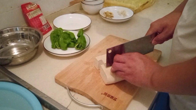 红烧老豆腐,步骤详细,制作简单,普通家常做法