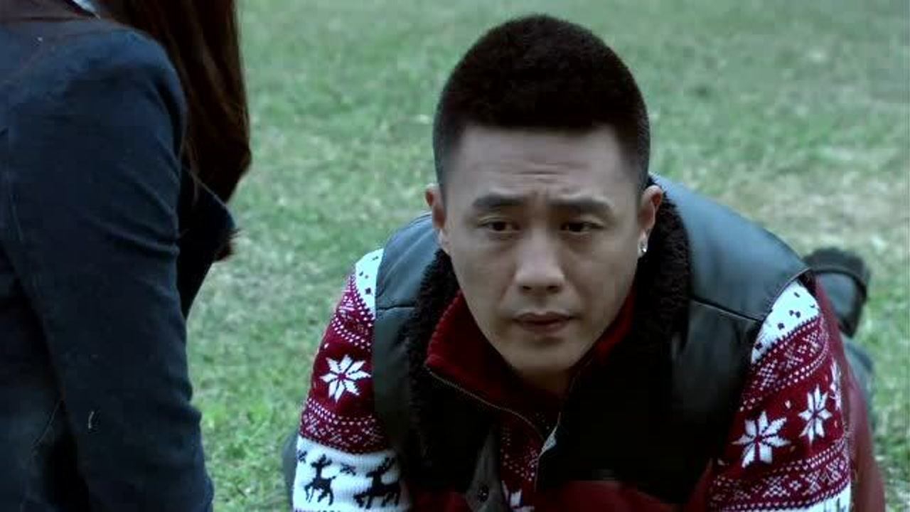 北京青年:青春酒吧即将开业,四兄弟置办行头为酒吧打广告