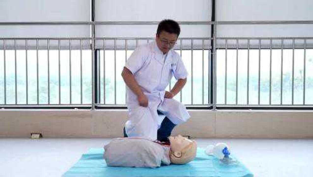 BLS基础生命支持术(一人)_高清1080P在线观看平台_腾讯视频