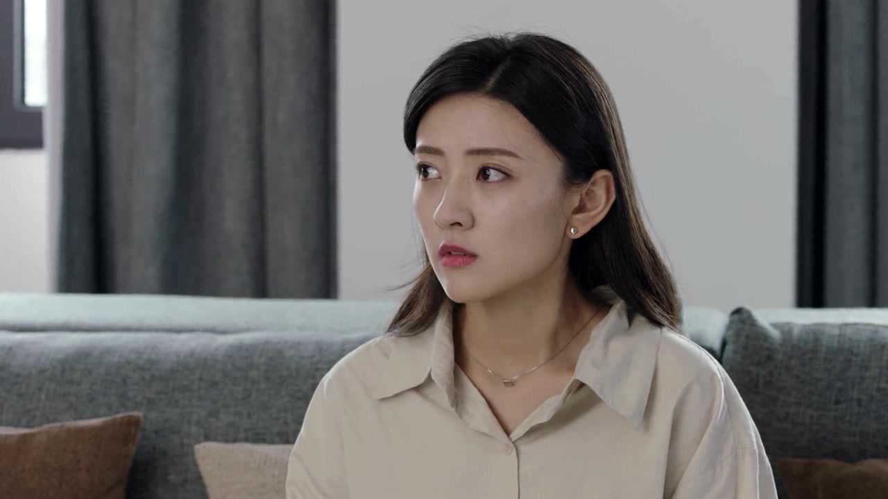 你是我的命中注定:王析翊跟安娜共度一夜,起来看到陈嘉欣不知所错