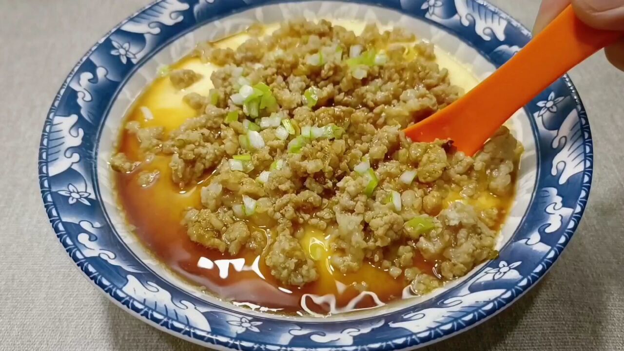 饭店的肉沫蒸蛋为什么那么好吃?看大厨是怎么做的,q弹滑嫩