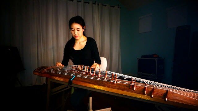 007 James Bond Theme Gayageum ver. by Luna