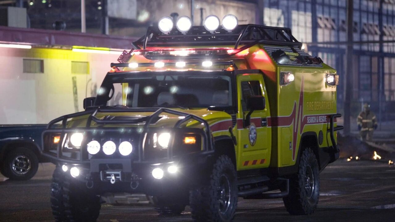 变形金刚系列之救护车,无证上岗的江湖郎中