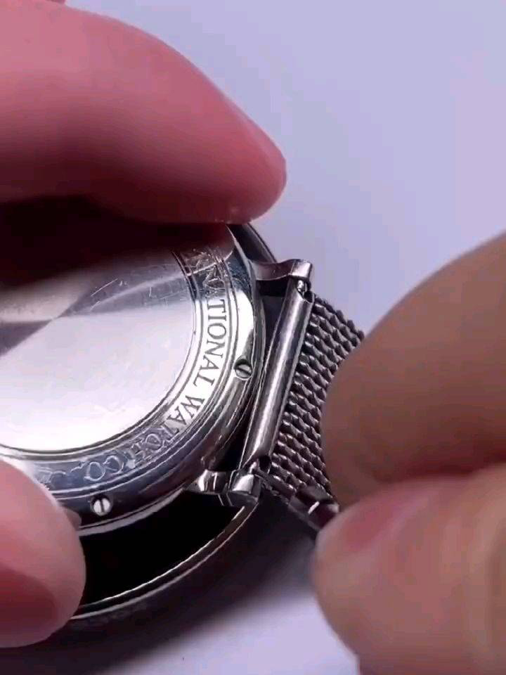 万国 工程师 手表维修