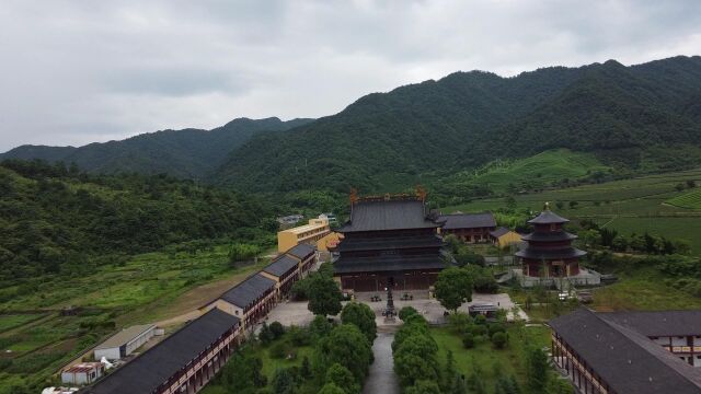 航拍绍兴平阳寺