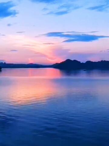 重庆长寿湖风光之上善若水