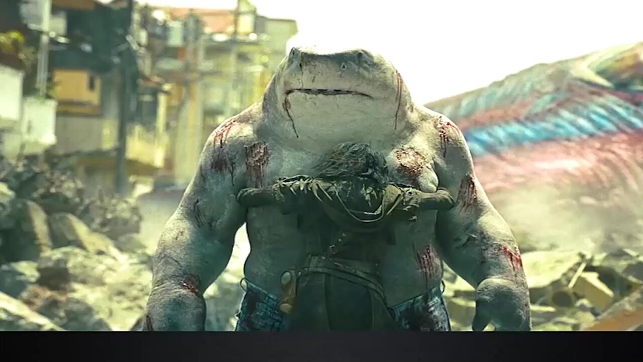 他是dc中最傻萌可爱的鲨鱼王,爱学习爱交朋友,对敌人却毫不留情