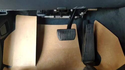 汽车 #疲惫的生活里总要有温柔的梦想 #残疾车辆改装 #c5驾照