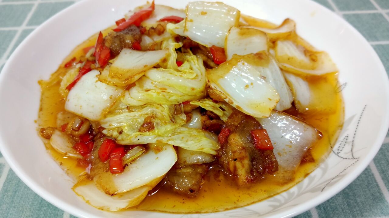 大厨教你娃娃菜炒肉这样做,清脆入味不出水,级下饭!