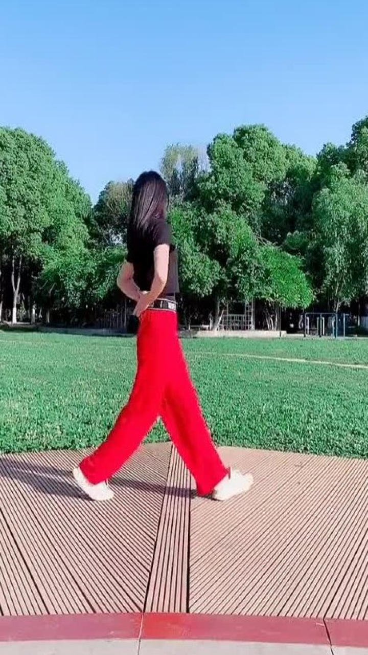 简单三步舞,喜欢的一起来#慢三舞步