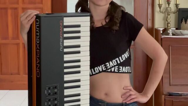 Studiologic Numa X Piano unboxing