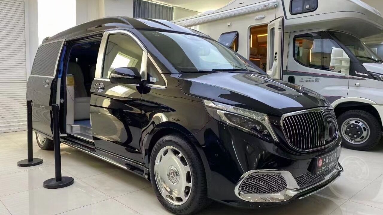 奔驰v260l四座商务车,豪客v600头等舱座驾