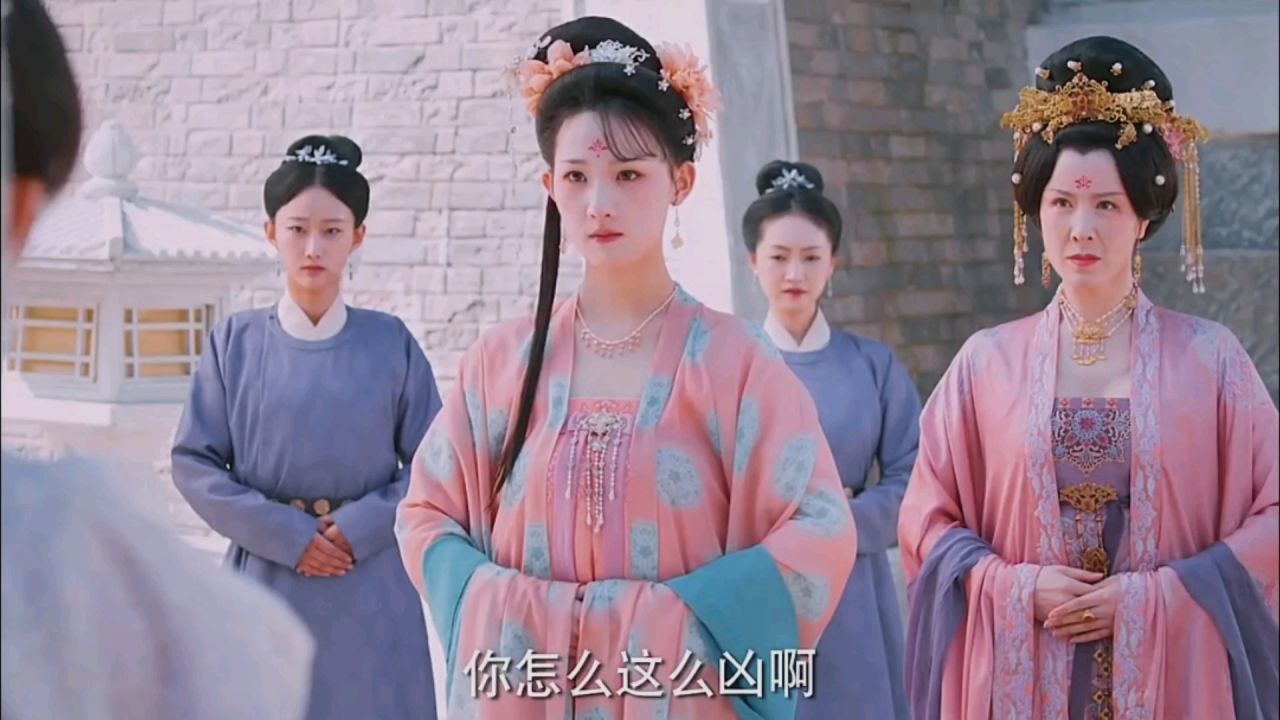 郡主娘亲被新来的给欺负还被打了,花琉璃帮她们找场子。_腾讯视频