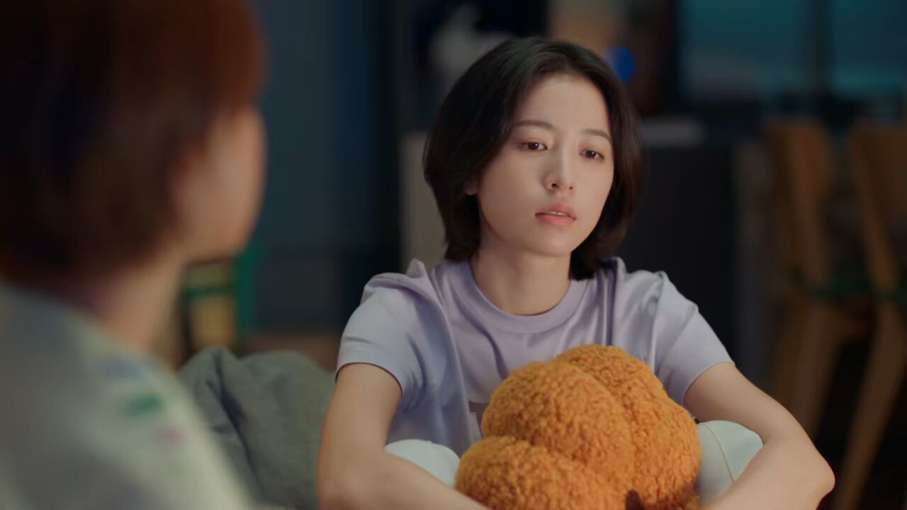 这个世界上一定有真爱的,只是我不相信真爱会落到我头上。_腾讯视频