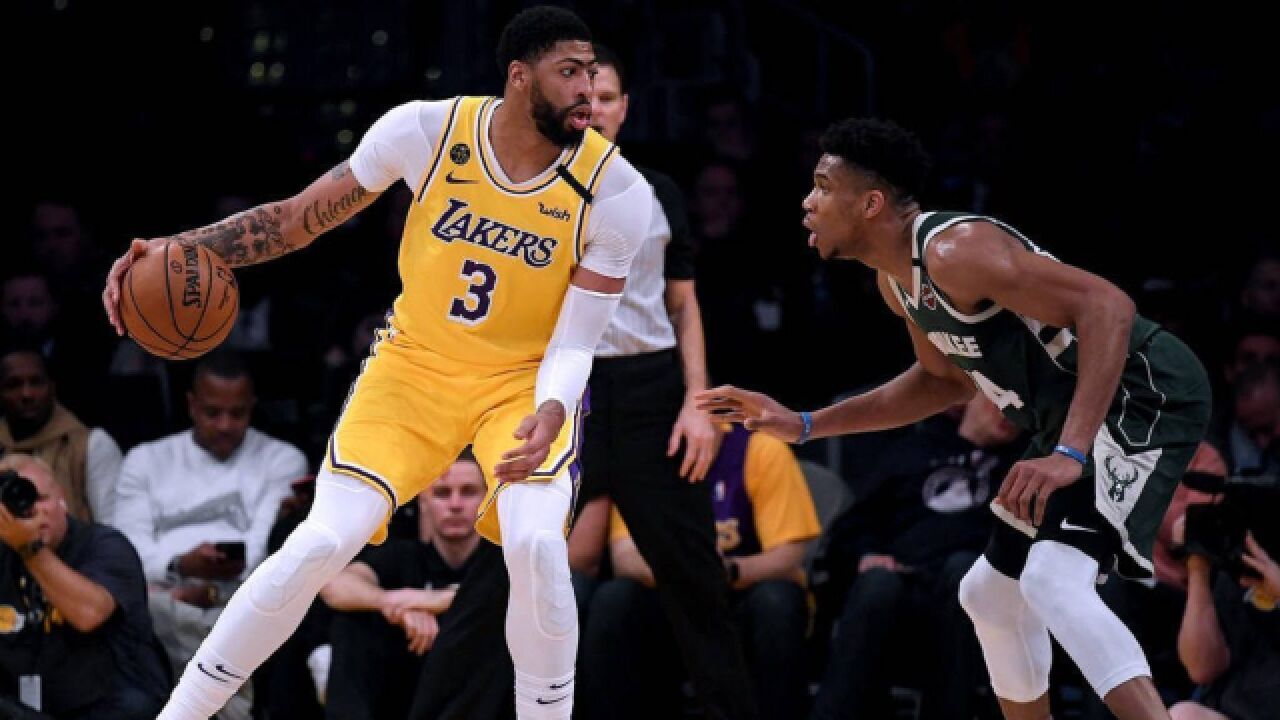 全部拉开!浓眉哥疯狂单挑字母哥,场面堪比神仙打架,看得太过瘾了