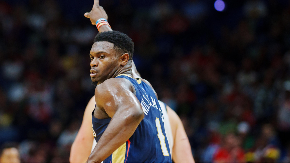 锡安半场狂砍16分3篮板3助攻5抢断2盖帽太全面