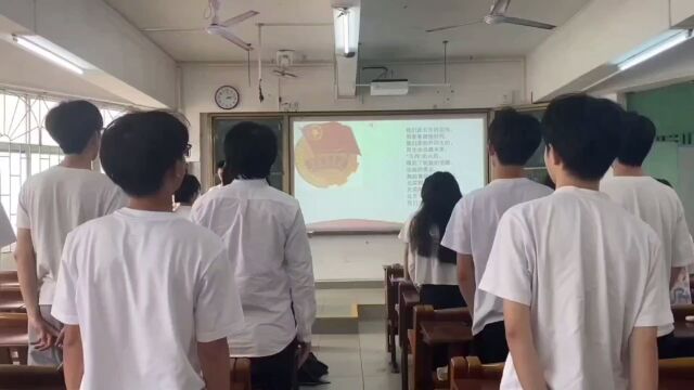 广东海洋大学化学与环境学院制药工程专业制药1214团支部活力在基层