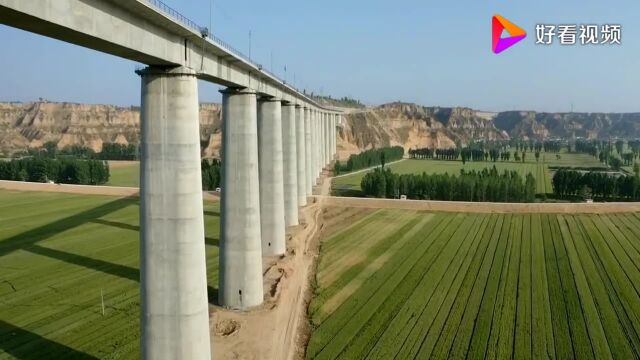 中国超级工程 蒙华重载铁路运城河津段 伟大的建设者们辛苦了!