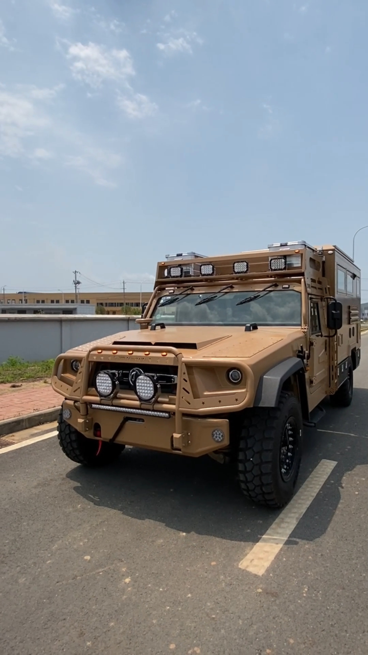 旅美速腾东风猛士m50四驱房车带你离开城市的吵闹寻找一方净土.