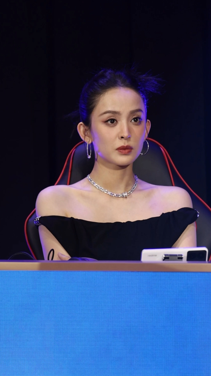 #古力娜扎原相机下这怼脸生视频状态如何?_腾讯视频