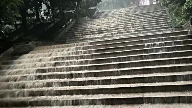 注意防范!重庆13区县暴雨 璧山区璧北河一度超警