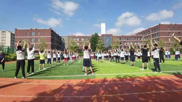 北京市第十八中学实验学校2023级初一新生入境教育收官