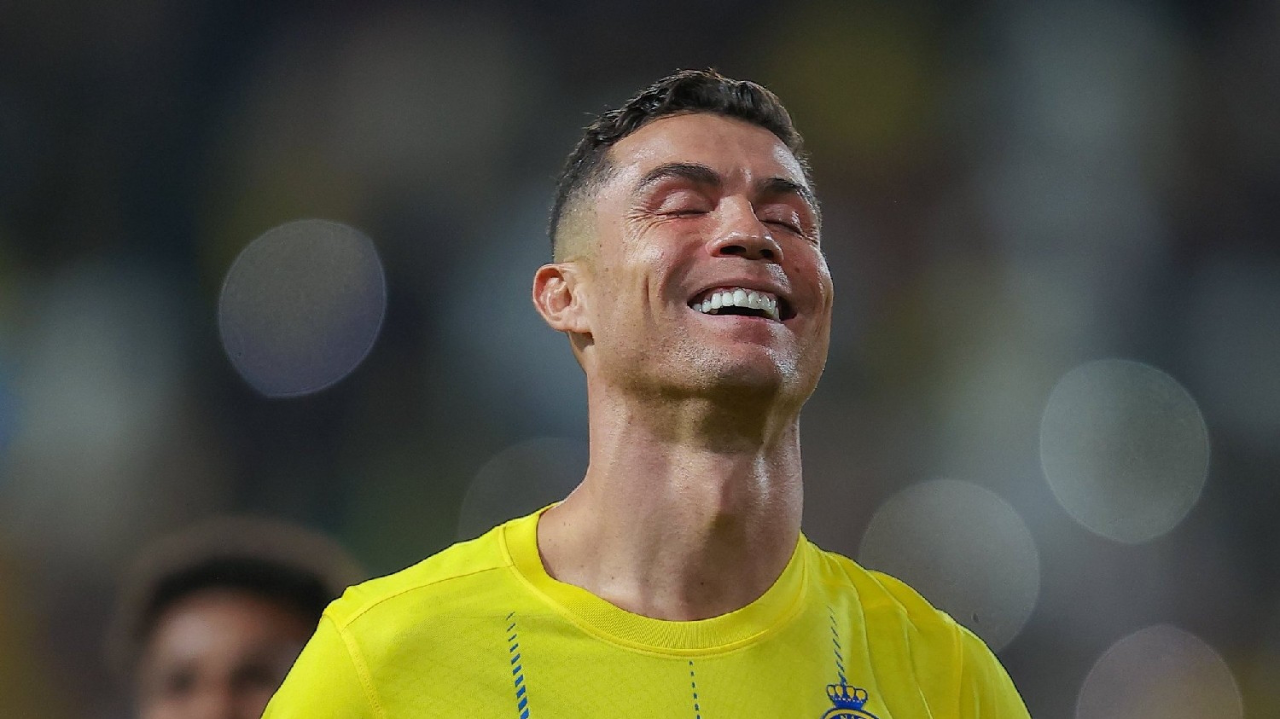 c罗笑纳空门大礼连续三场进球 siu 冥想庆祝太帅