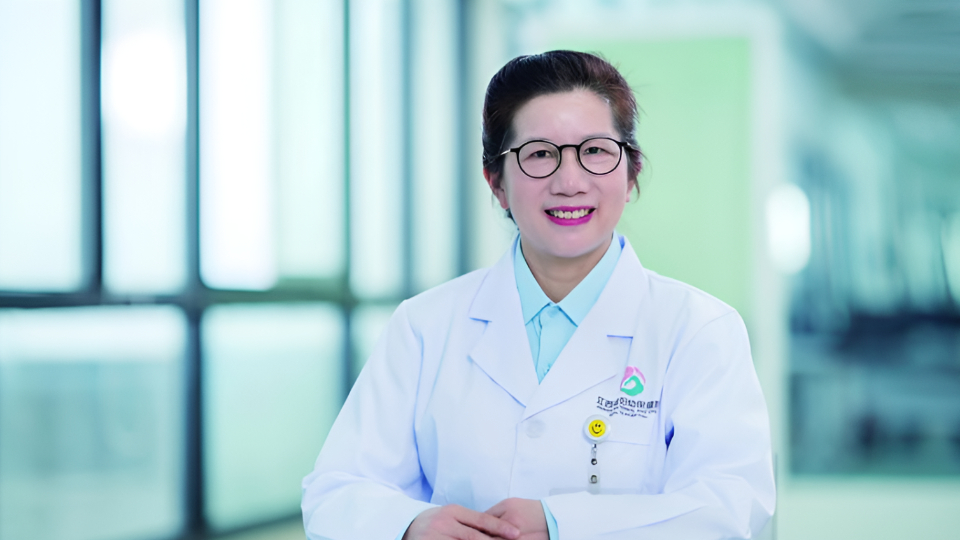 年轻人没空带娃不愿生?人大代表胡小青调研后献策