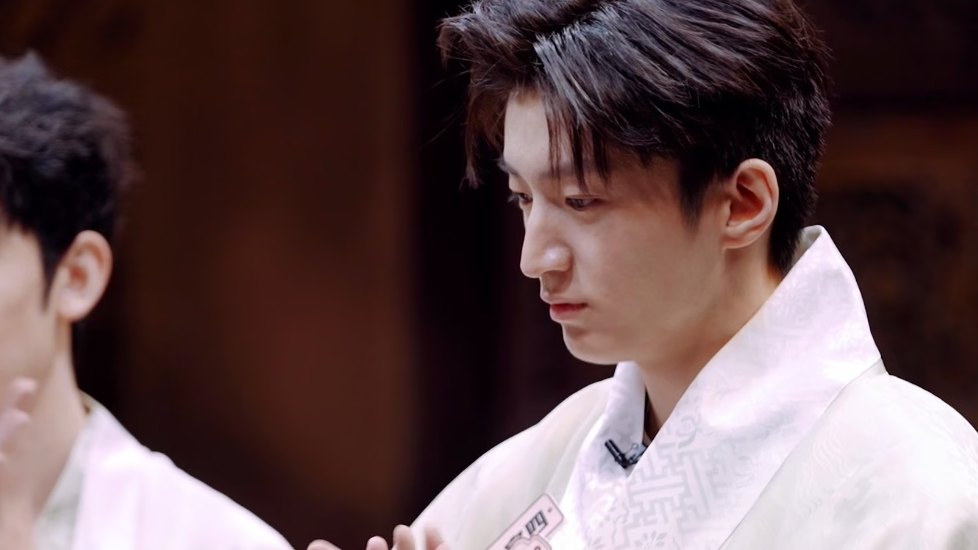 开始推理吧 第2季丨余浩洋讲解下棋策略,全场听完鼓掌