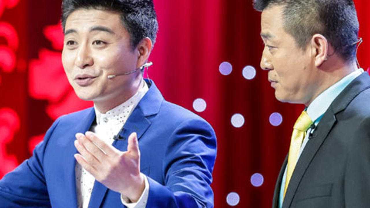 《2016猴年央视春晚》反腐作品第二棒:周炜相声讽刺靠《圈子》办事