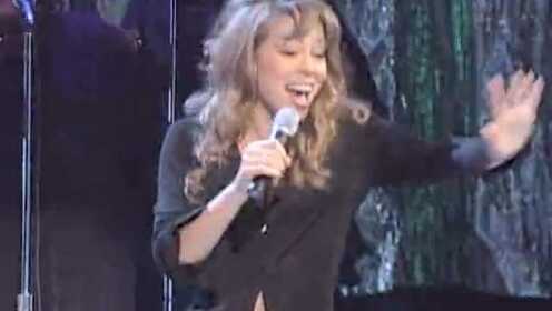 Mariah Carey《Fantasy》(Live at Madison Square Garden)