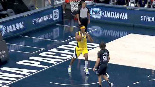 《NBA全场集锦》特纳封盖武切维奇 转换进攻上篮得手