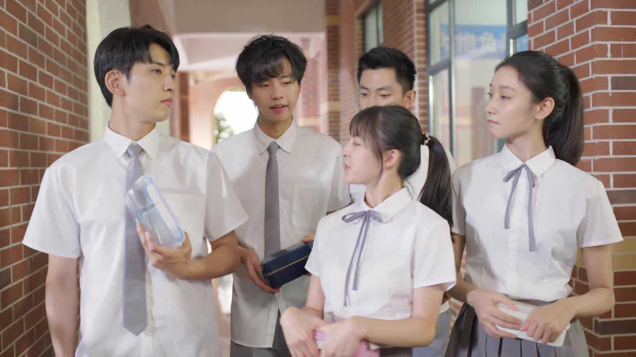 我就只尝一小口 9集