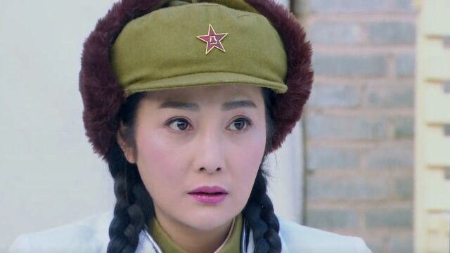 《大西北剿匪记》第十九集02:王少强派许凌梅传递信息被冯美芝看见,邱