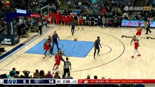 《NBA全场集锦》波普强杀内线得手 丁威迪三分云淡风轻
