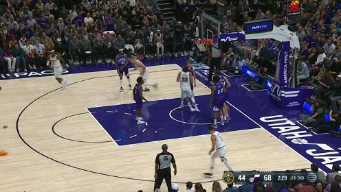 《NBA全场集锦》约基奇神鬼莫测腋下妙传 戈登轻松吃饼双手虐筐