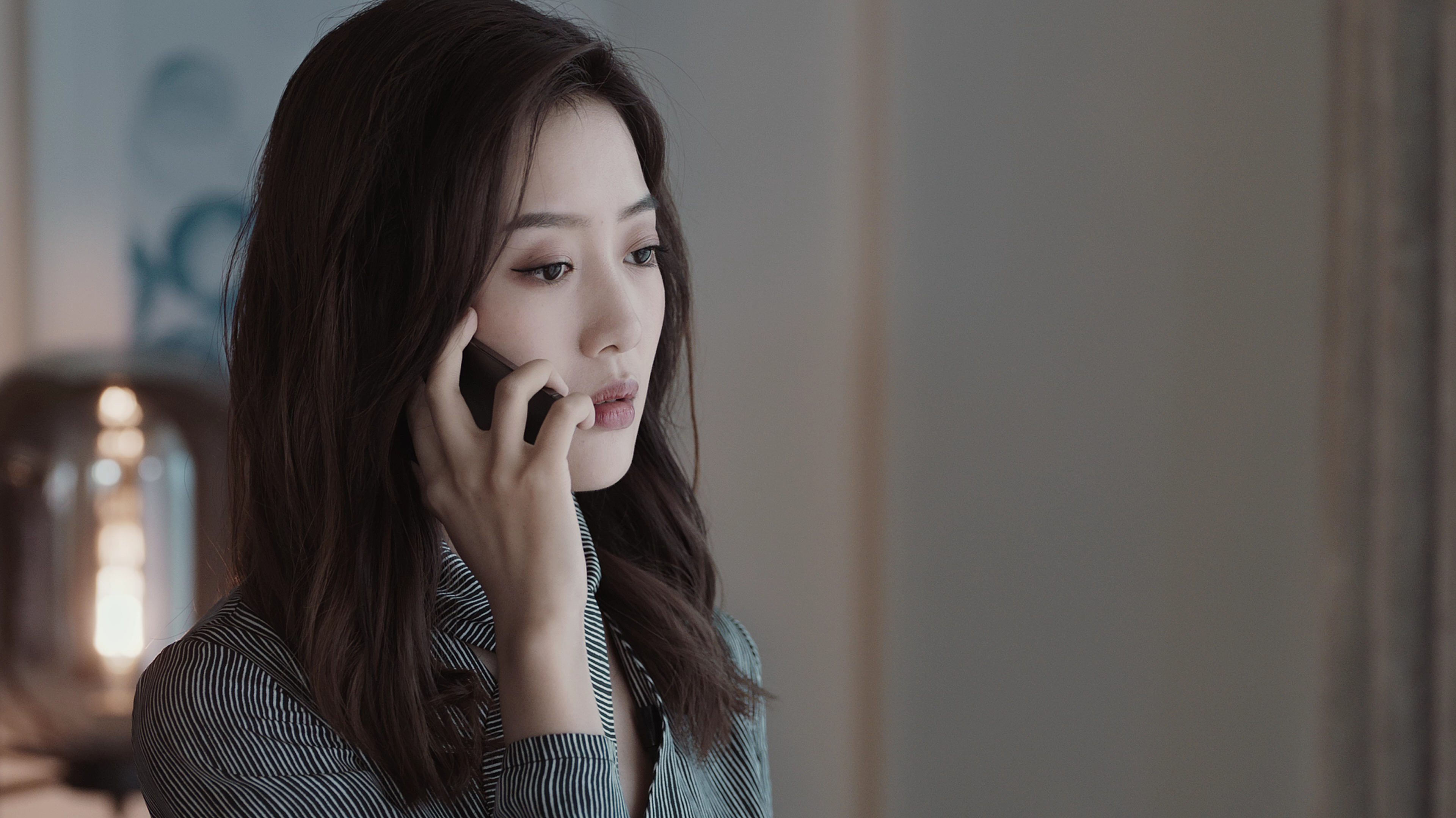 悬崖下的妻子 11集