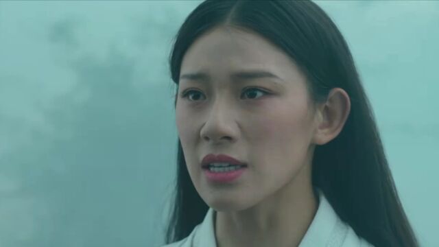 真ⷮŠ销魂!驱魔师险丢初吻给“女鬼”