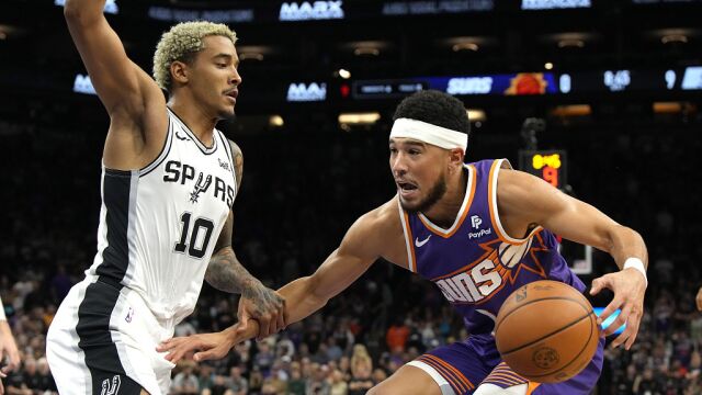 布克vs马刺集锦 空砍31+9+13末节连连取分带队追分