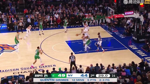 NBA：塔图姆34+11波神30+8绿军险胜尼克斯