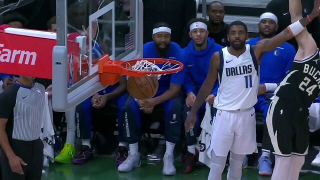 康诺顿飚中底角关键三分 字母哥大心脏中投杀死比赛