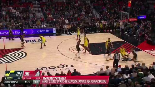 《波特兰开拓者》【回放】NBA常规赛：爵士vs开拓者第2节英文原声回放