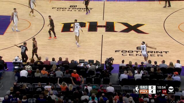 姜还是老的辣！杜兰特鬼手一掏断球文班后仰跳投如探囊取物