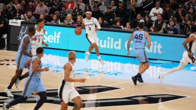 约翰逊vs灰熊集锦 空砍22分高命中率难阻失利