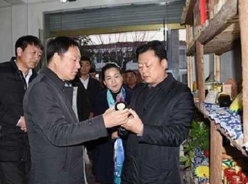 宿州市委常委,宣传部部长何志中调研砀山县良梨镇电商扶贫工作